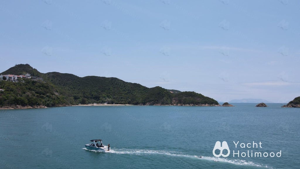 AA01 小型游艇日间船河（中环 / 尖沙咀上落，包水上活动） 9