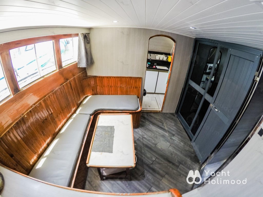 AP01 Sai Kung Junk Boat Night Charter / Squid Fishing Trip 8