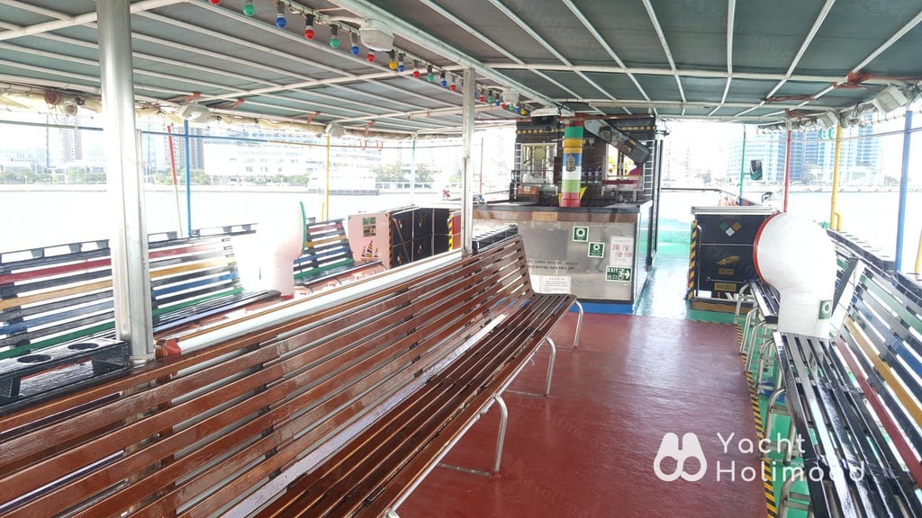 CA07 Ferry Charter 12