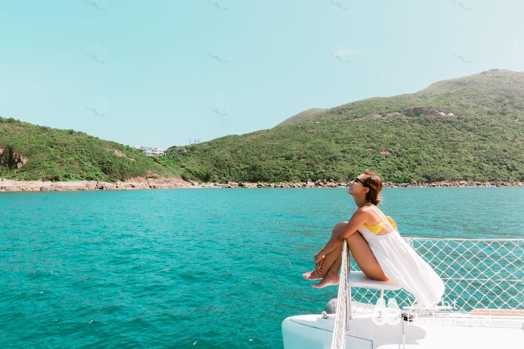 SL01 Catamaran Charter Package 4/8 hrs (Include water toy) 14