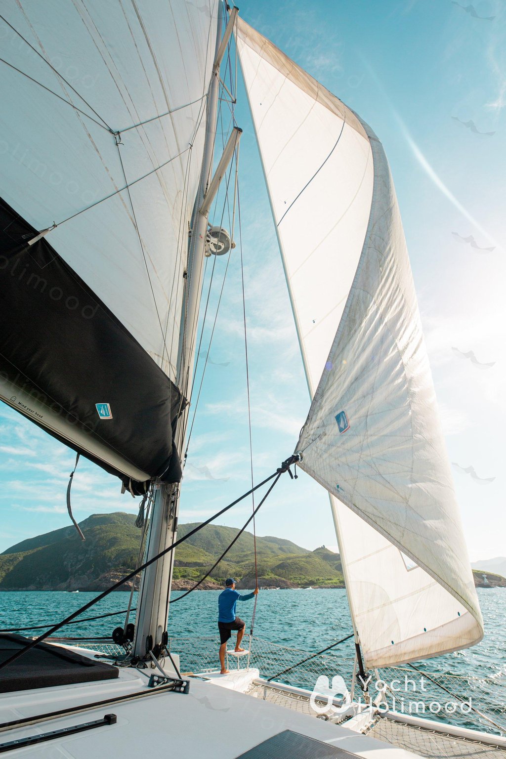 SL01 Catamaran Charter Package 4/8 hrs (Include water toy) 17