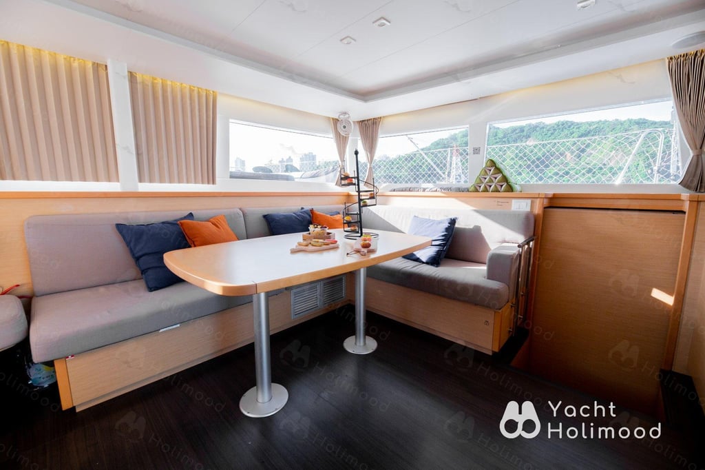 SL01 Catamaran Charter Package 4/8 hrs (Include water toy) 19