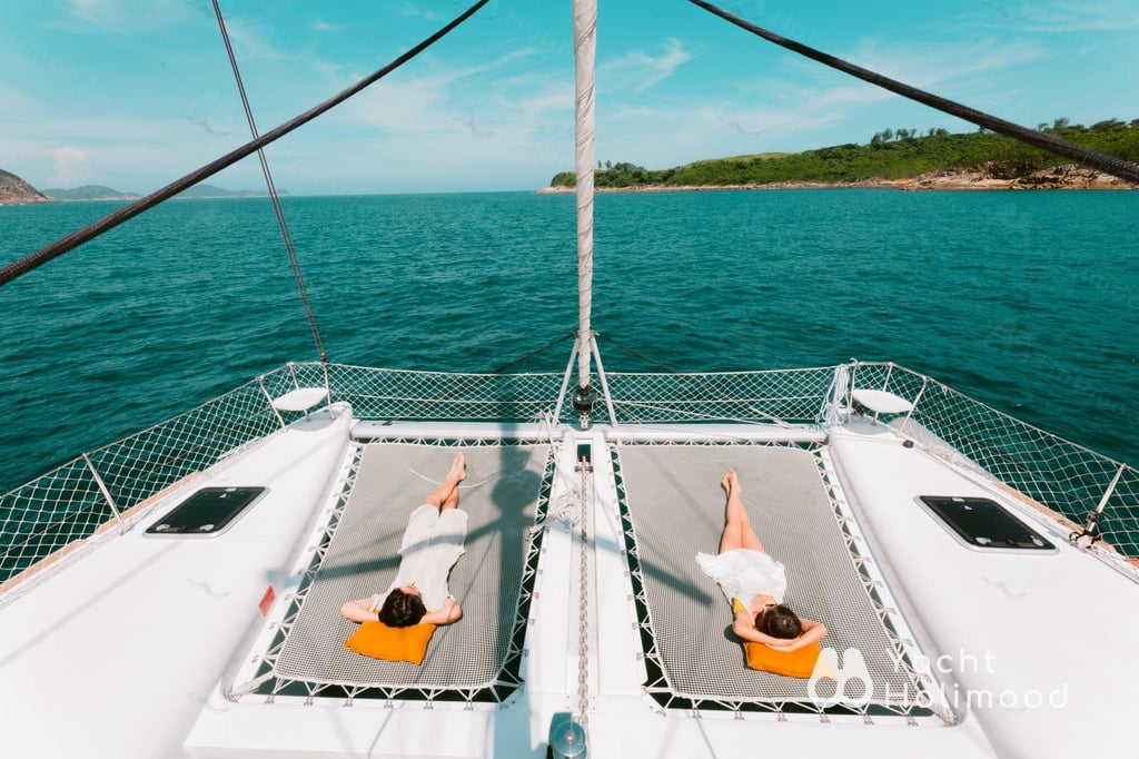 SL01 Catamaran Charter Package 4/8 hrs (Include water toy) 8