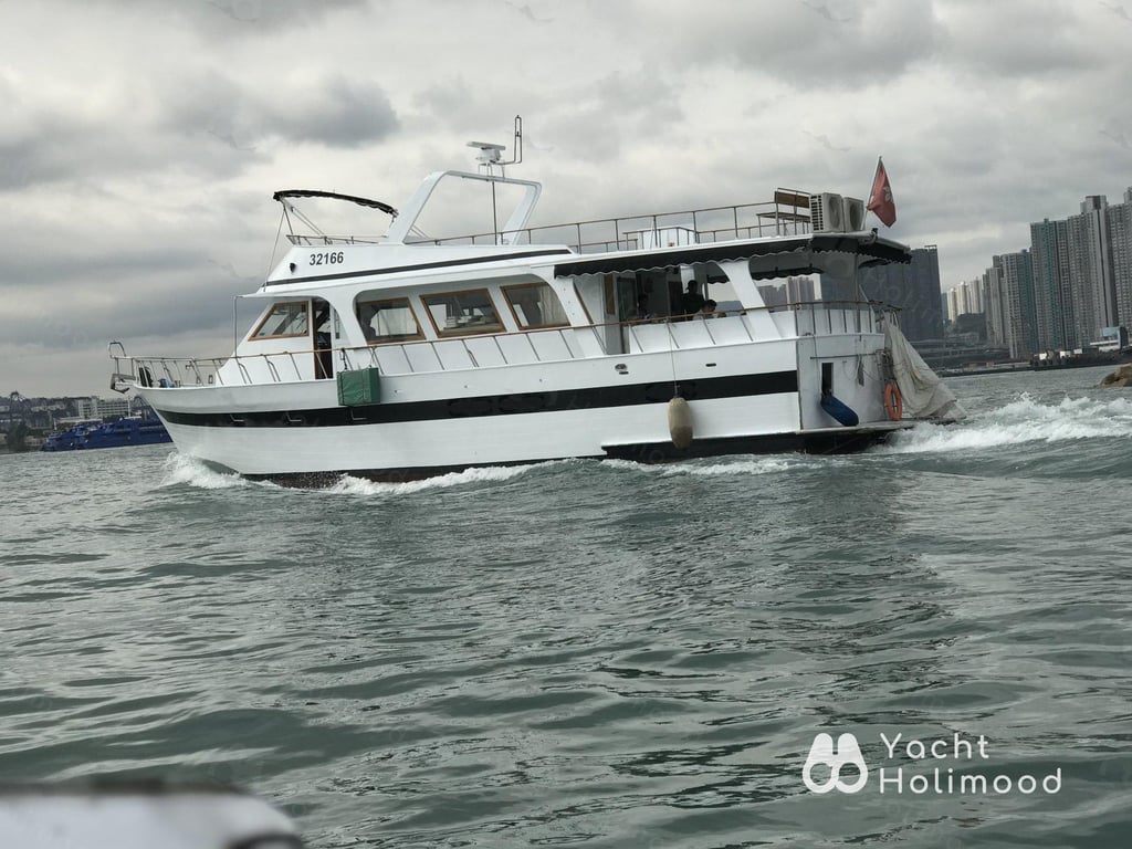 SB01 市區日間經典遊艇 (送彈床及浮毯) 12