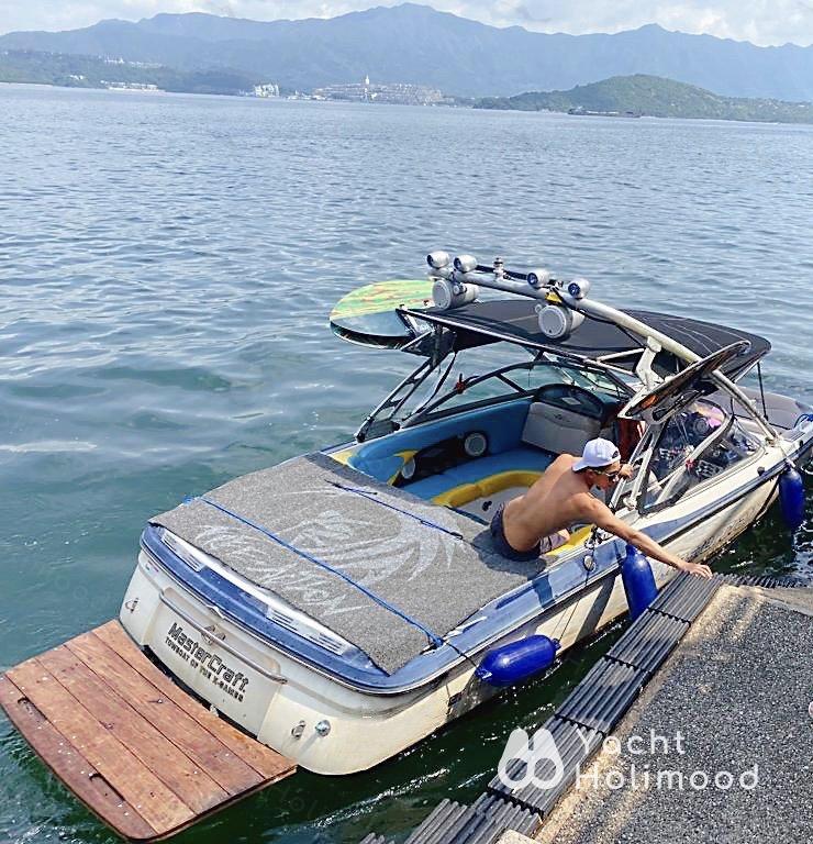 HP01 Mastercraft X-star Wakesurf 船出租 (配備Comp Vest & JL Audio名牌音響) 7