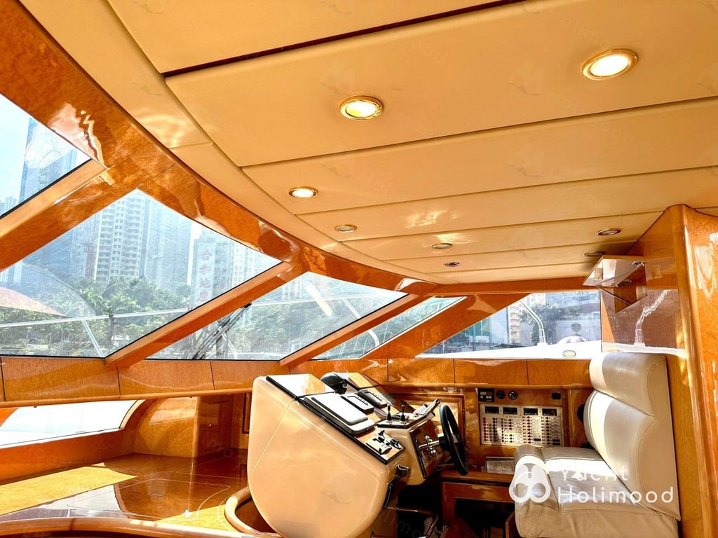 AZ02 City Night charter Luxury Yacht [Victoria Harbour landing and boarding] 21