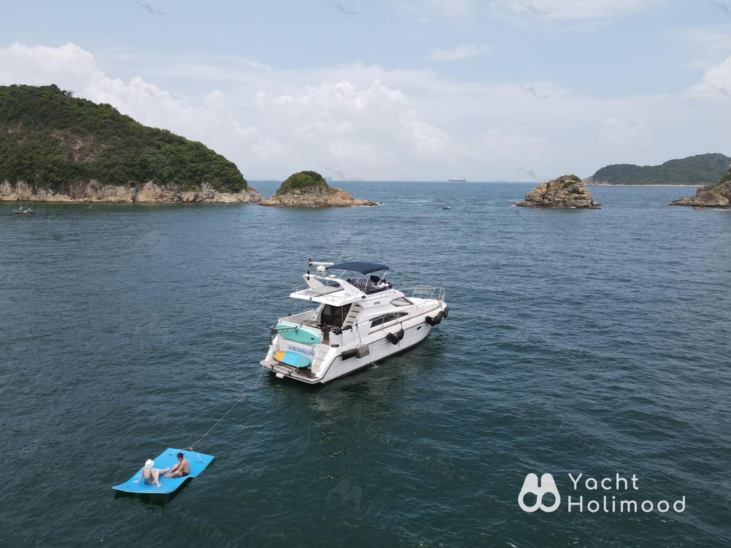AA01 小型游艇日间船河（中环 / 尖沙咀上落，包水上活动） 7