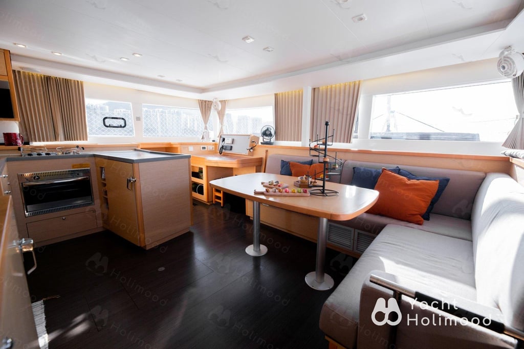 SL01 Catamaran Charter Package 4/8 hrs (Include water toy) 25