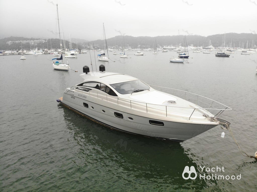 NW04 City Day Charter Luxury Yacht 4