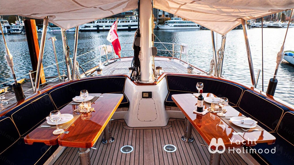 PC01 7 days 6 nights luxury sailing boat trip 2