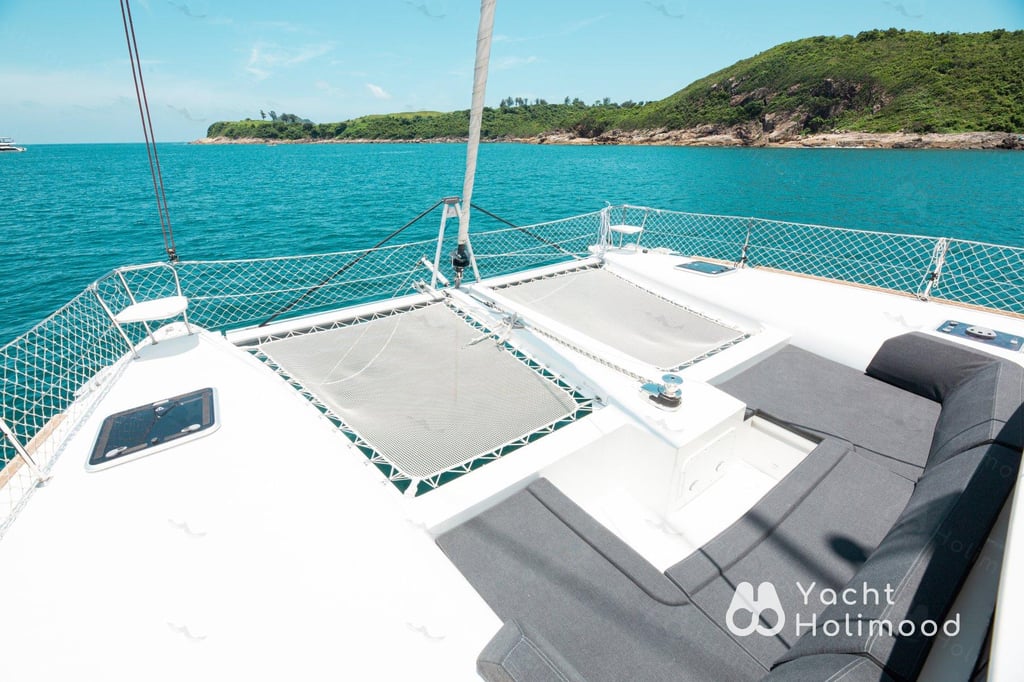 SL01 Catamaran Charter Package 4/8 hrs (Include water toy) 18