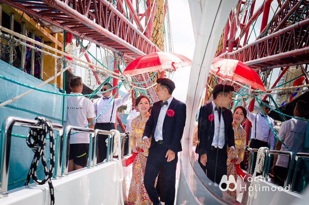 ME01 Tailor-made 92-Fleet Luxury Yacht service (with 6 Staff Members Serving) 60