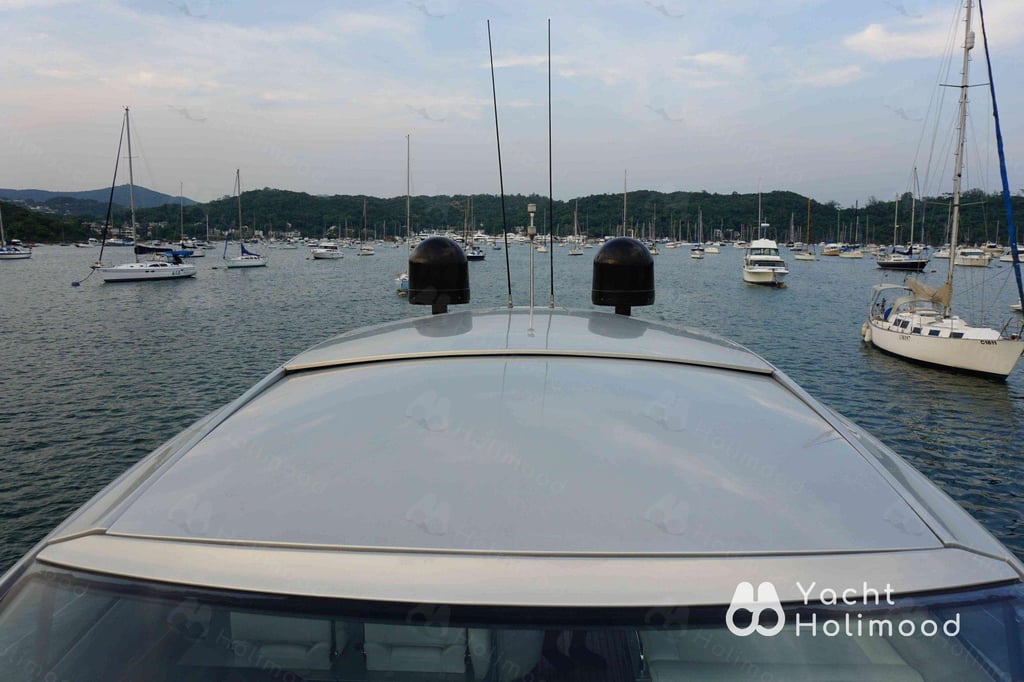 NW04 City Day Charter Luxury Yacht 6