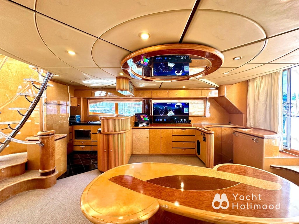 AZ02 City Night charter Luxury Yacht [Victoria Harbour landing and boarding] 4
