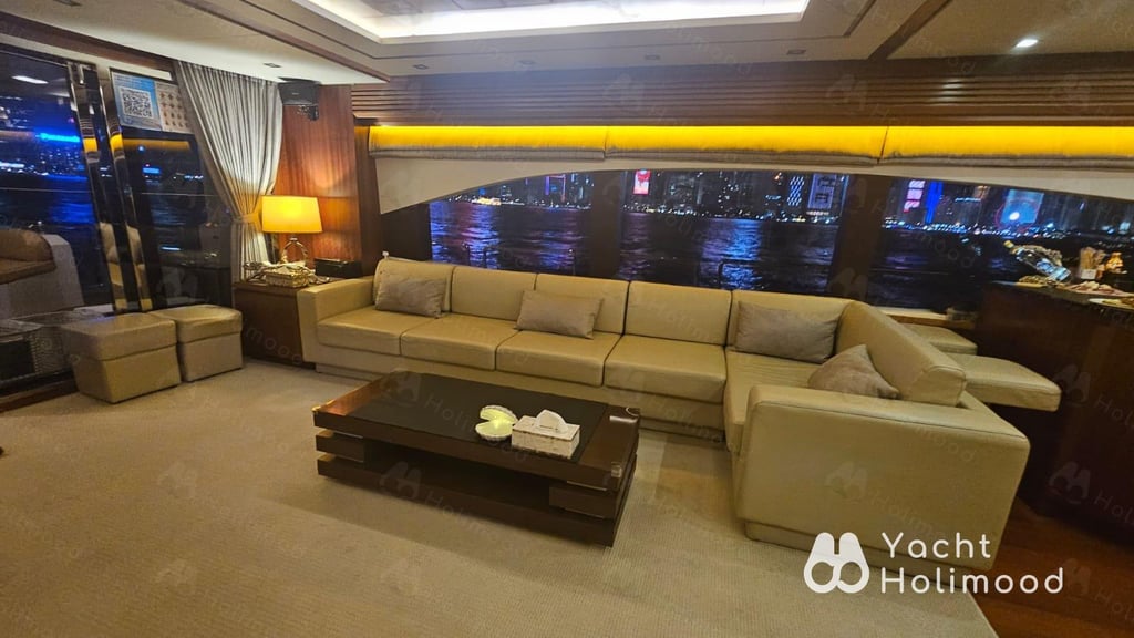 ME01 Tailor-made 92-Fleet Luxury Yacht service (with 6 Staff Members Serving) 25