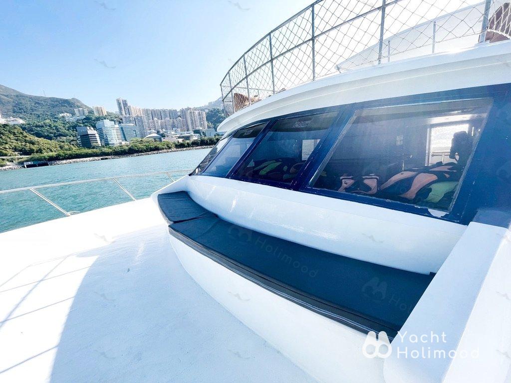 MZ01 City Night Charter Cruiser  6