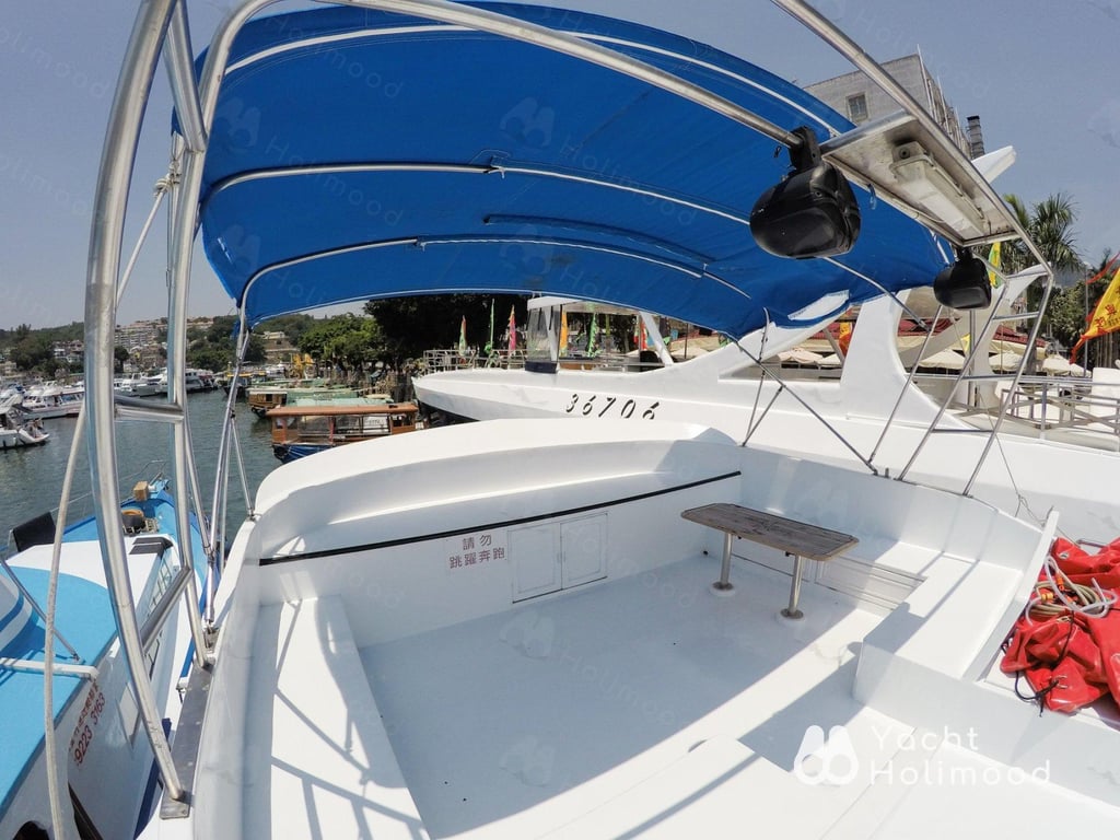 AP01 Sai Kung Junk Boat Night Charter / Squid Fishing Trip 3
