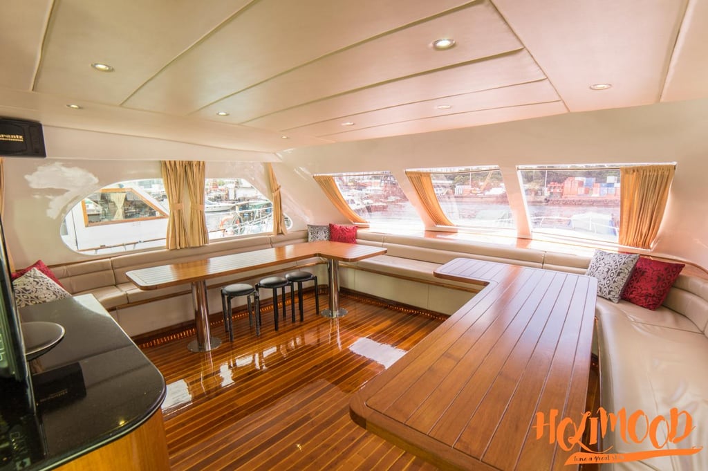 KY01 Jumbo Party Boat Day Rental (With Bar Table, Reheat Facilities) 19