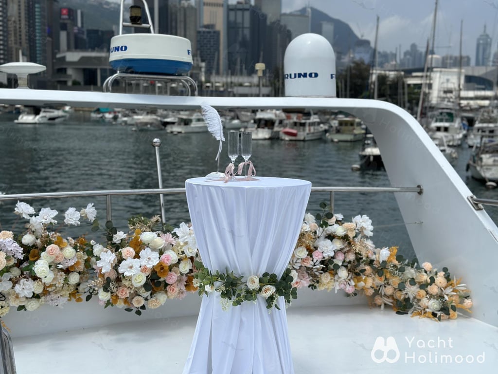 HC02 [Signature] 浪漫海上婚禮｜極致唯美婚禮佈置｜法式輕食｜香檳祝酒 10