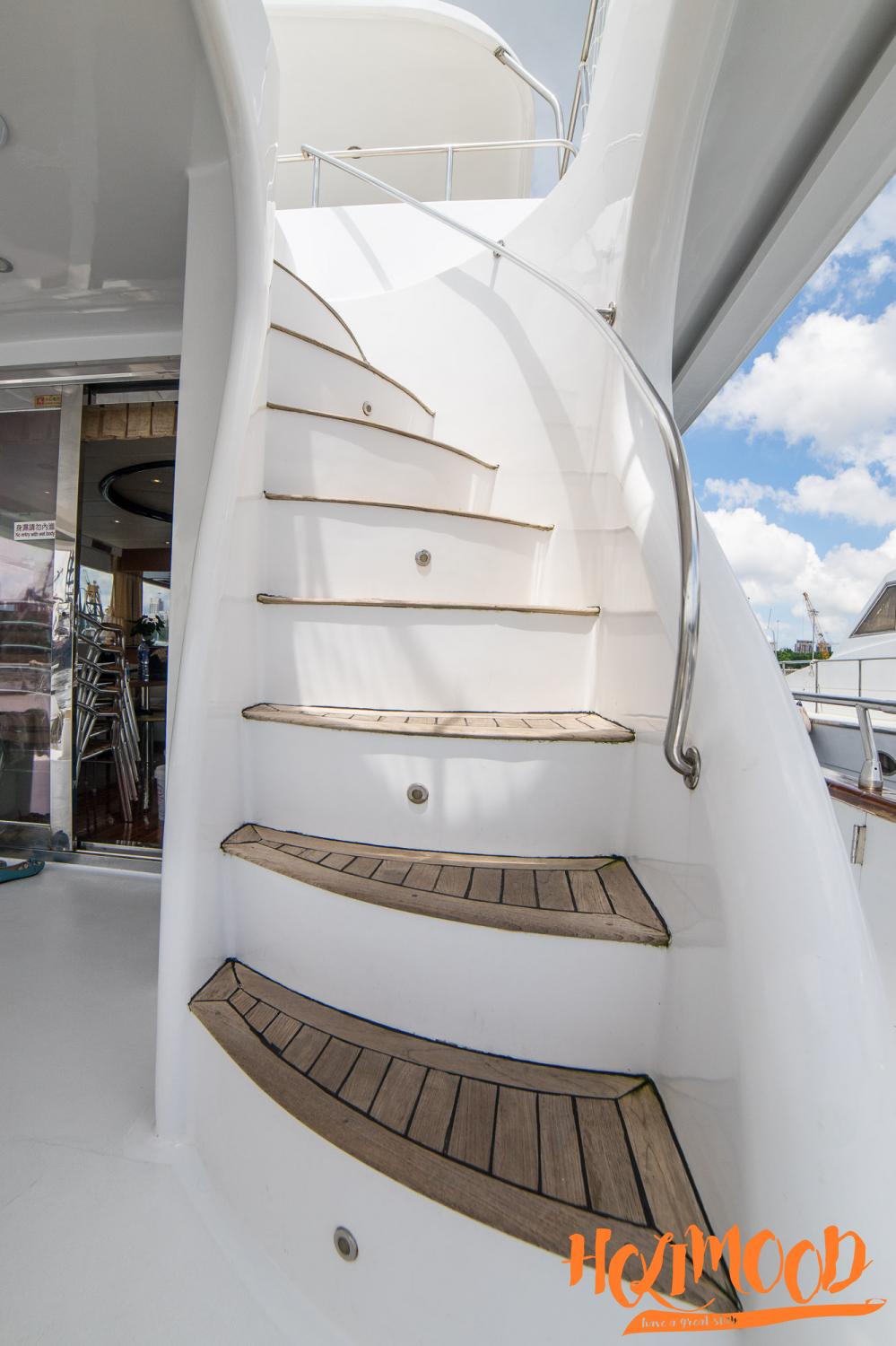 KY01 Jumbo Party Boat Day Rental (With Bar Table, Reheat Facilities) 24