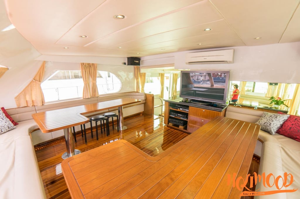 KY01 Jumbo Party Boat Day Rental (With Bar Table, Reheat Facilities) 20