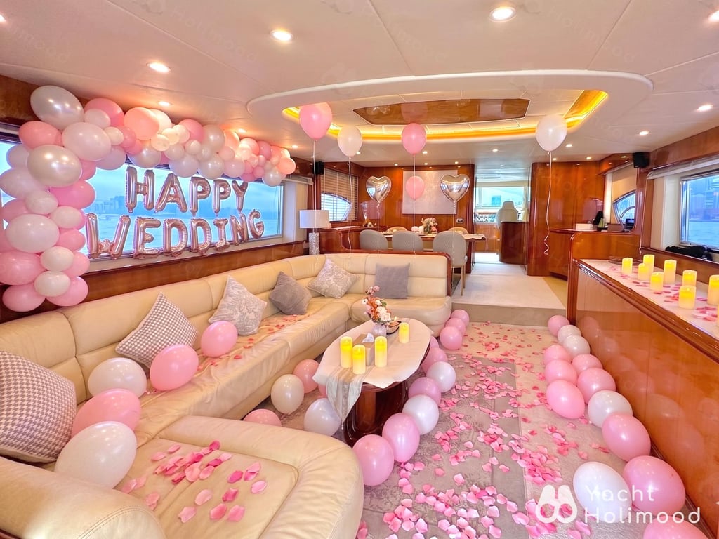 HC02 [Signature] 浪漫海上婚禮｜極致唯美婚禮佈置｜法式輕食｜香檳祝酒 13