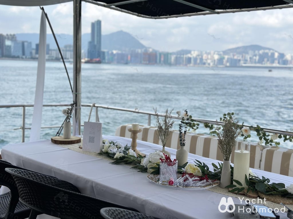 HC02 [Signature] 浪漫海上婚禮｜極致唯美婚禮佈置｜法式輕食｜香檳祝酒 8