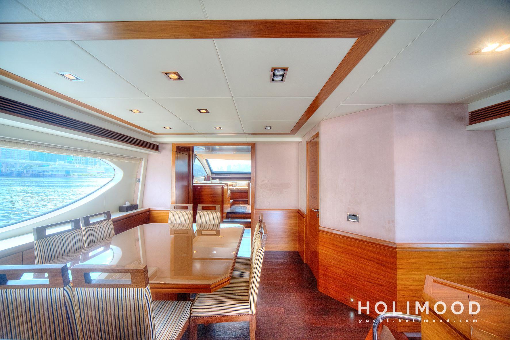 HN05 City Day Charter Luxury Yacht 3