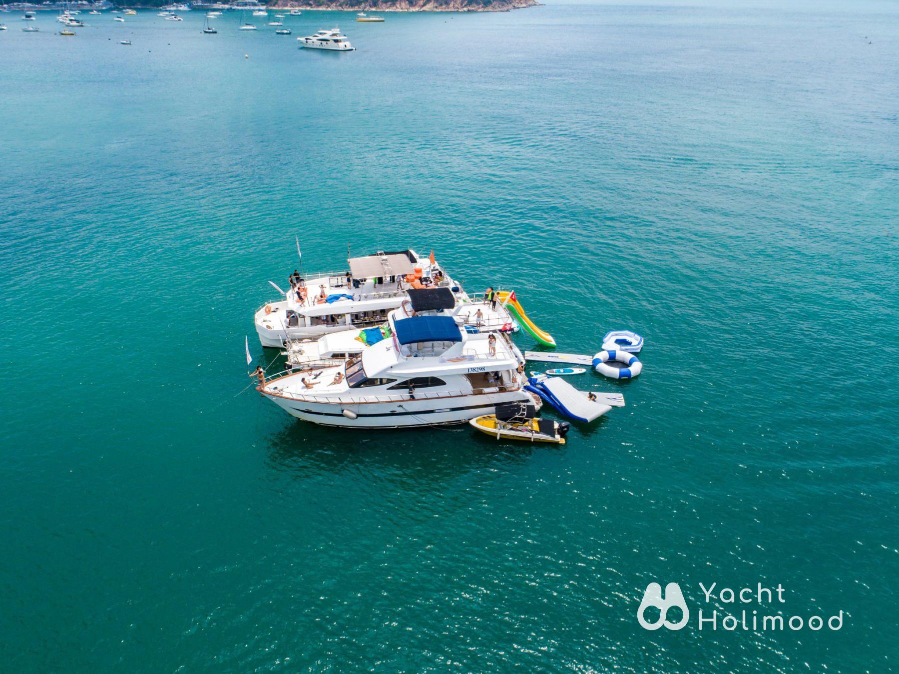 LE02 All-Inclusive Water Activity Yacht Party Package (Includes 6 water activities: Seabob Marine Propulsion, 5M Water Trampoline, and more) 24