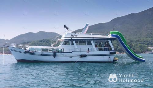 HE01 Sai Kung Squid Fishing Trip with Free Dinner 1