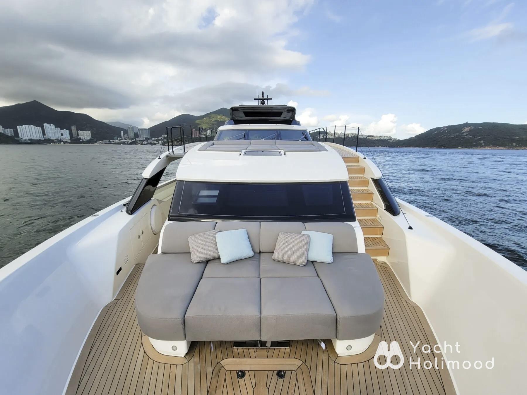 SI01 Tailored Luxury Yacht Experience 2
