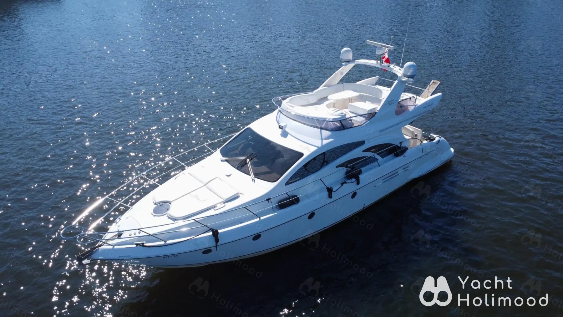 MT04 3 Hour Yacht Charter 1