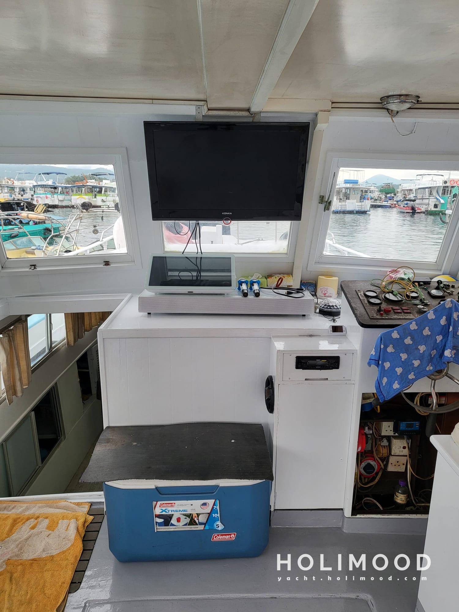 WT01 Sai Kung Day Charter Junk Boat 12