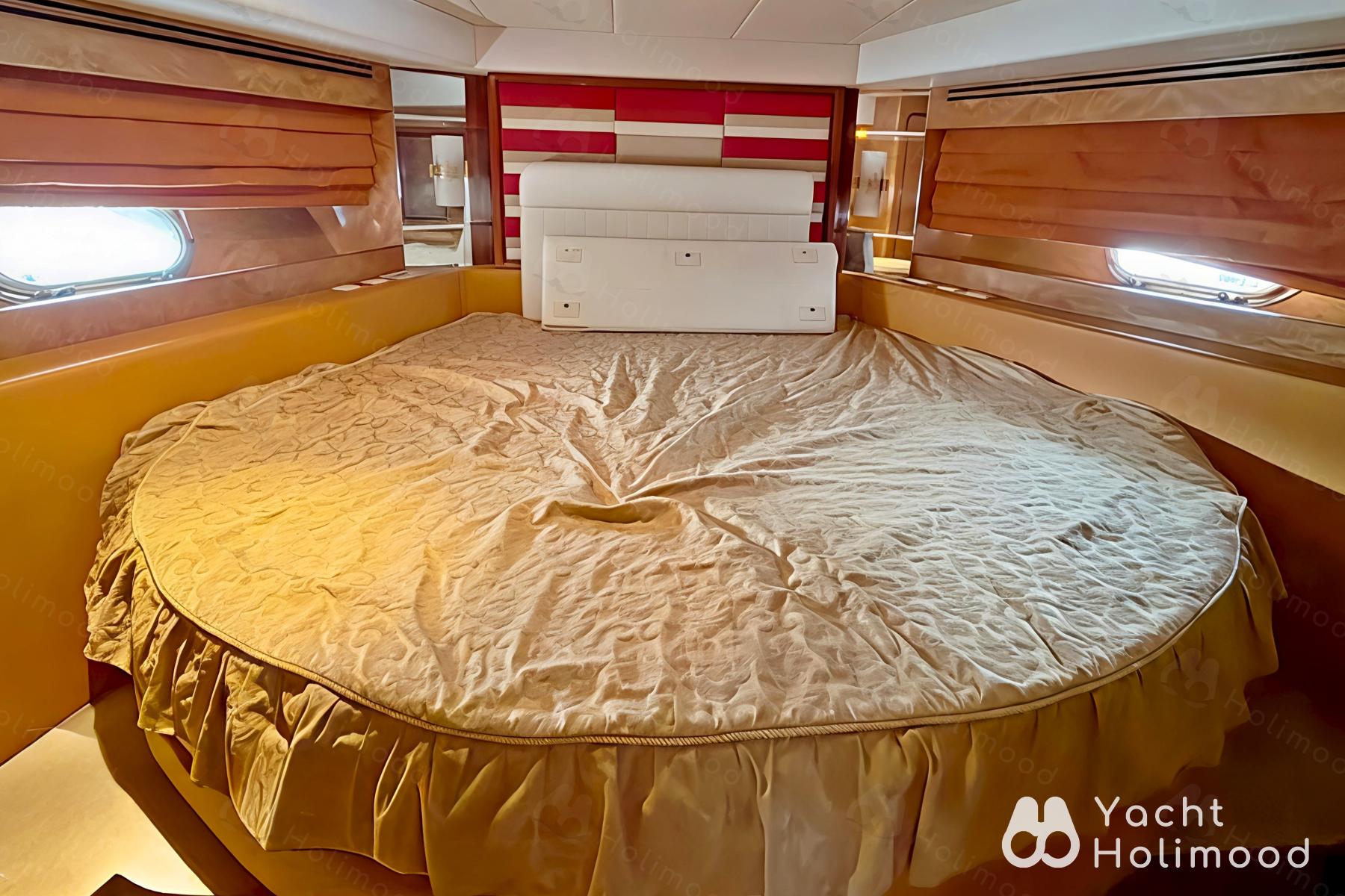 SL10 市區高級西式遊艇晚間4小時 10