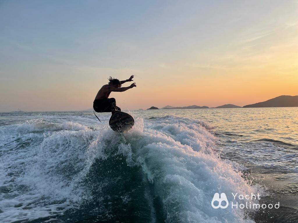 DD01 [2 hours or above] Rare NXT22 Wakesurf in Lantau Island! Direct Onboard from Cheung Sha 2