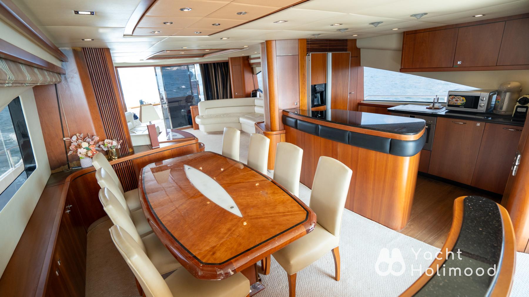 SL06 Luxury British Yacht Tailor Made Charter (6 hr up)  7