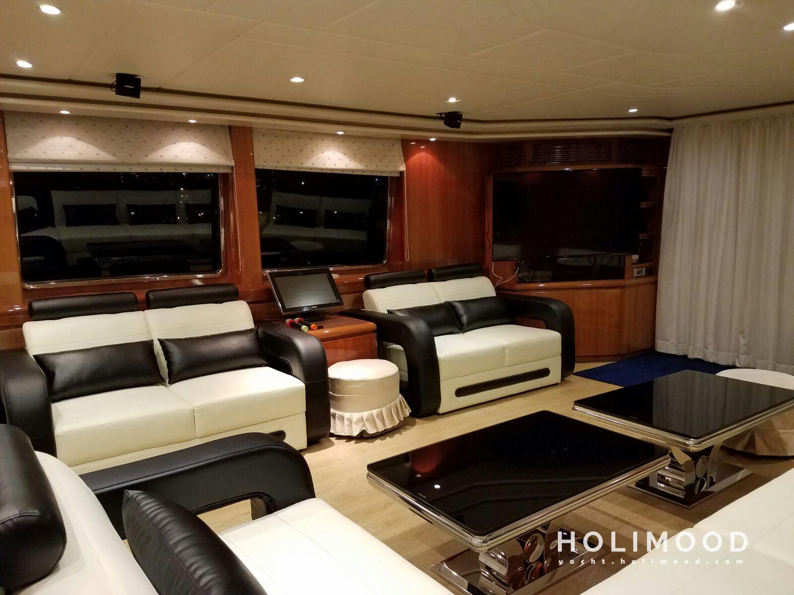 AD01 Luxury Yacht Night Charter (Karaoke, 55'TV, Optional BBQ on boat)   11