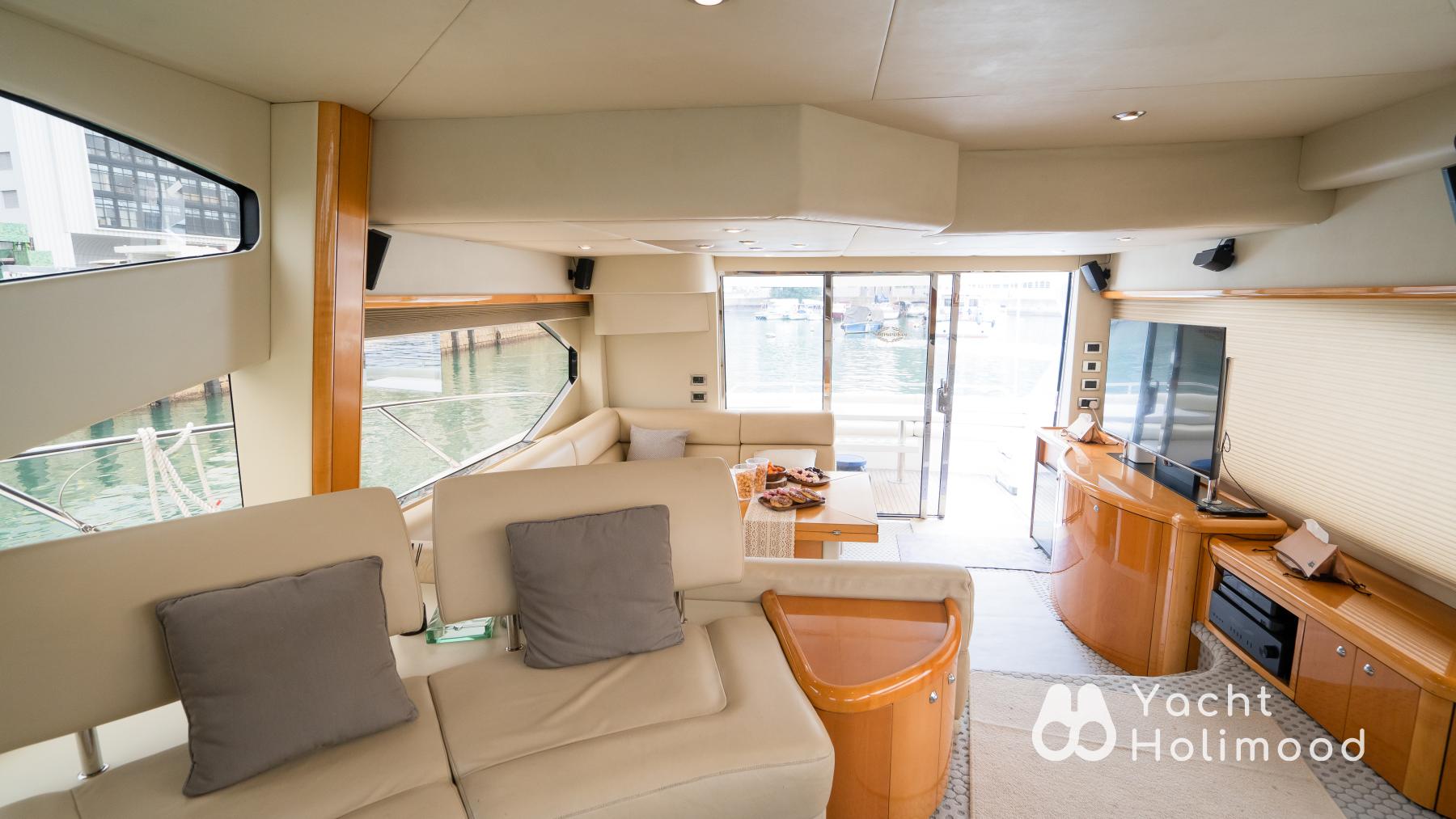 AT01 Luxury Yacht Built In UK, Best Choice for Yachting. ( With Wi-Fi , SUP, Floaties.) 12
