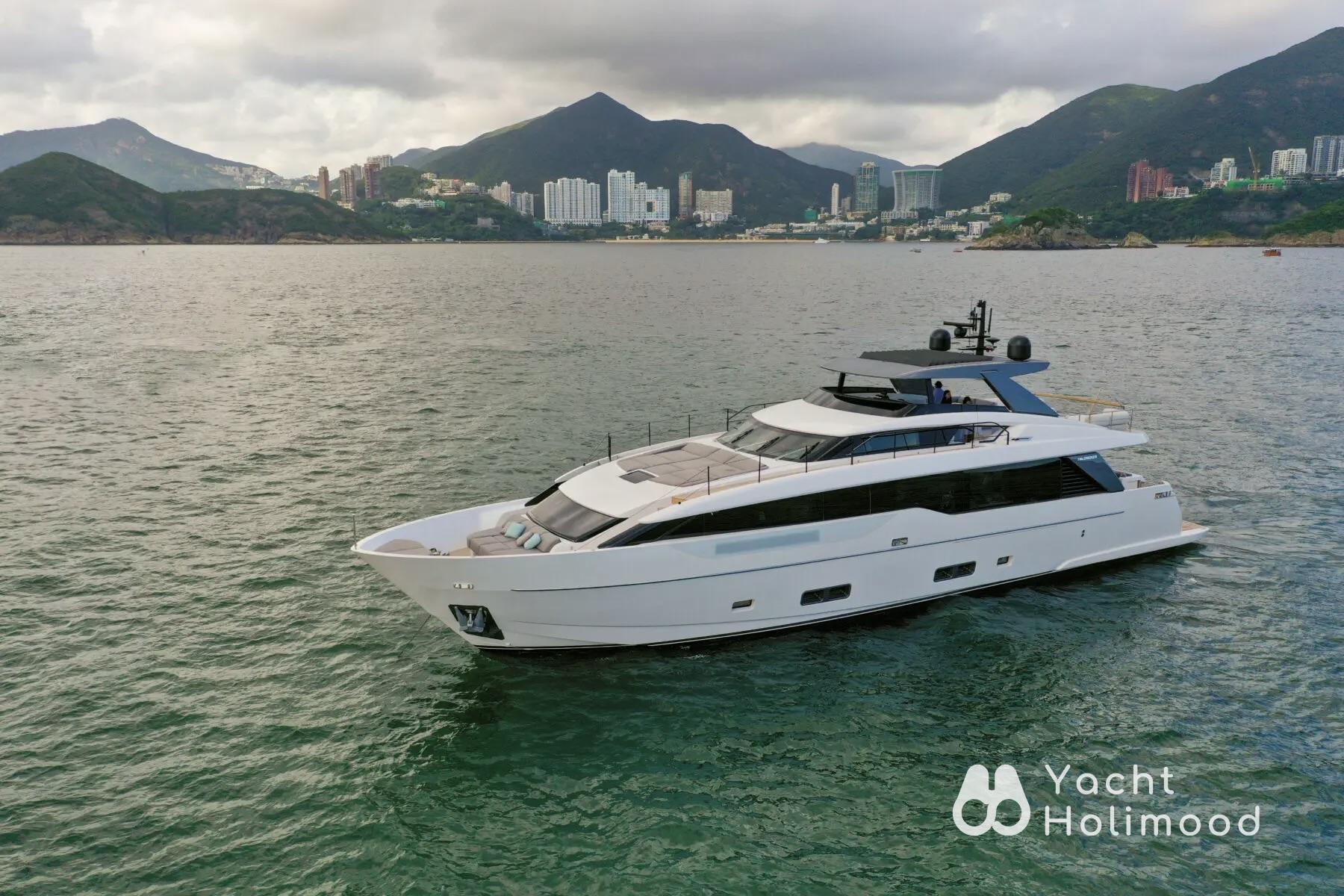 SI01 Tailored Luxury Yacht Experience 1