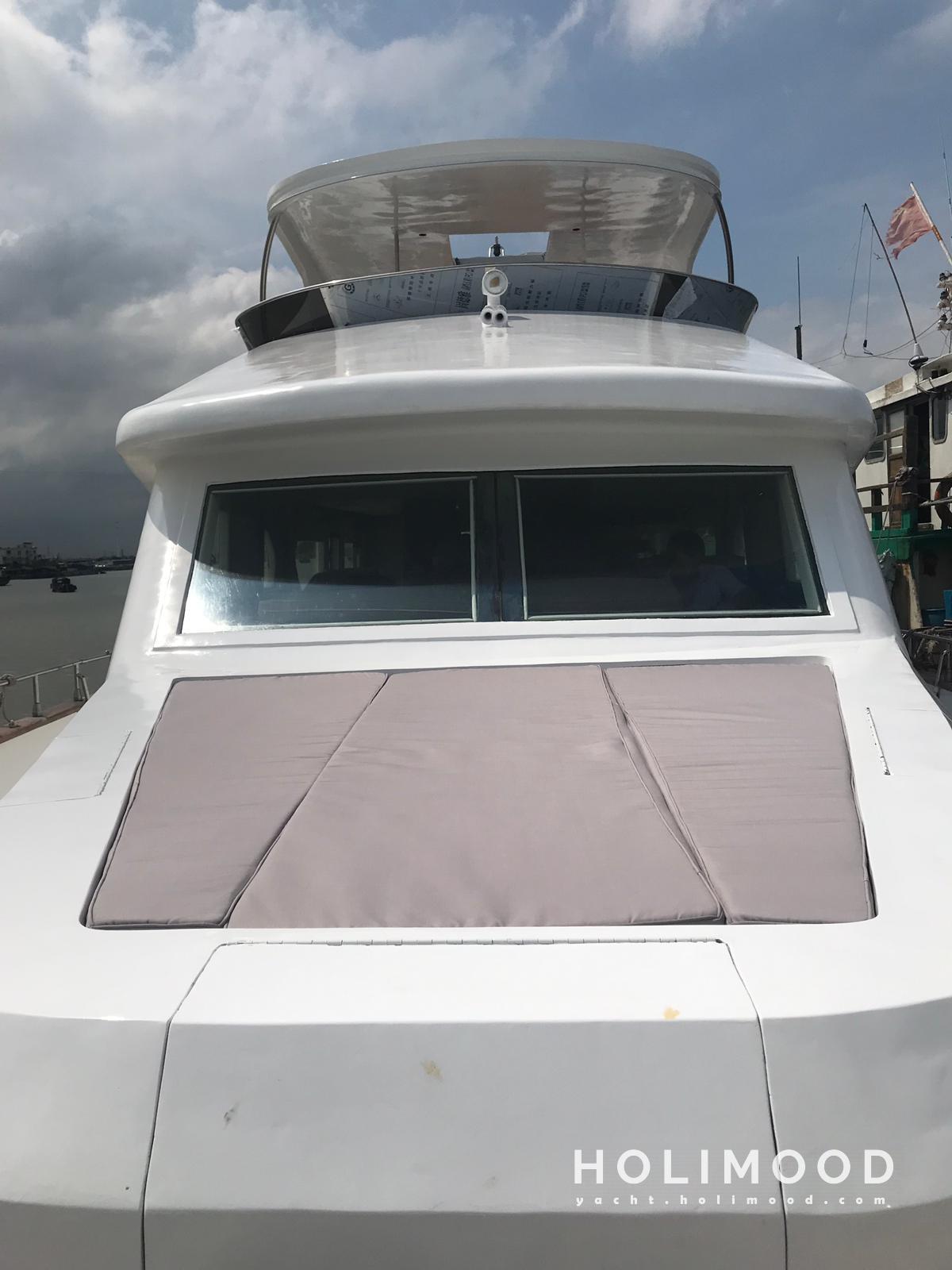 HF03 Day Charter Cruiser 2