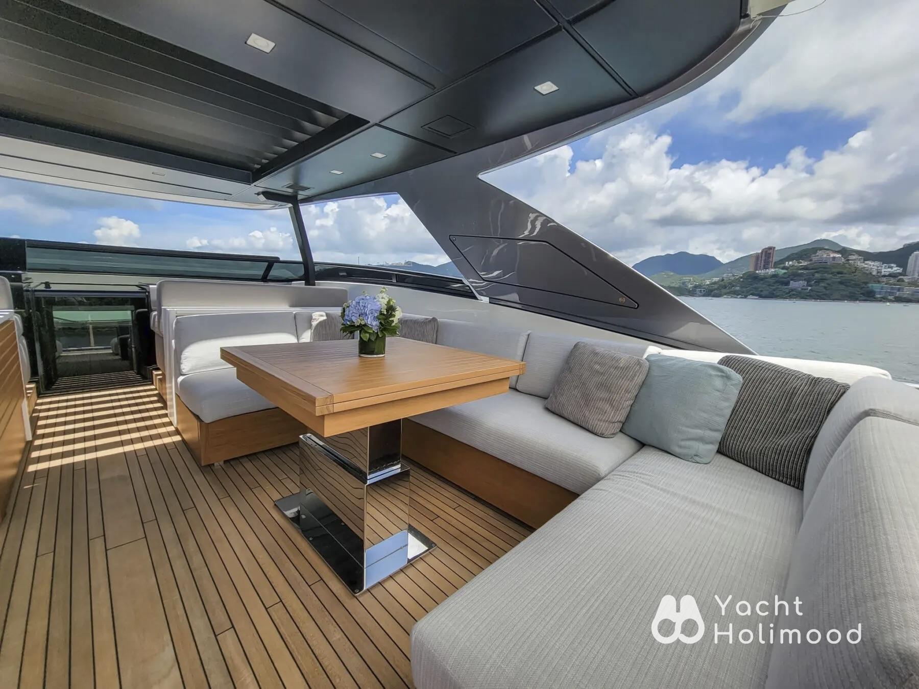 SI01 Tailored Luxury Yacht Experience 4