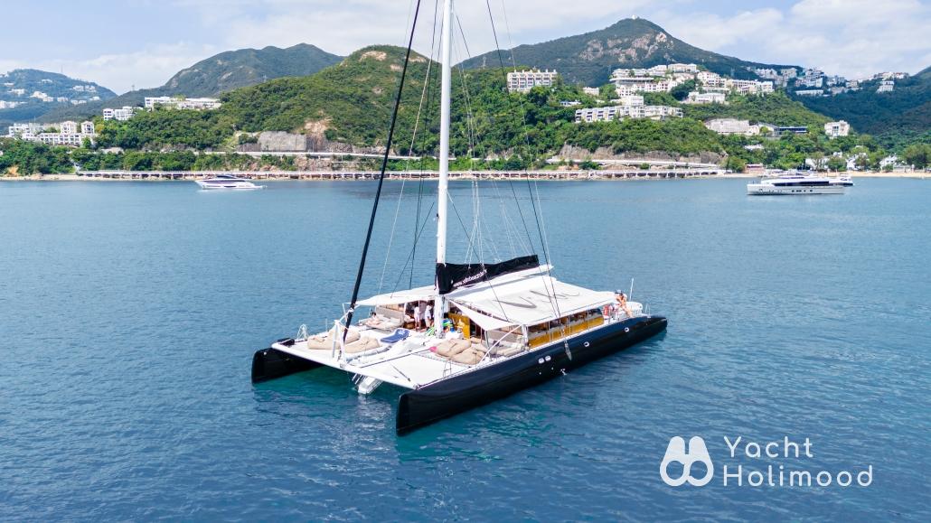 AM05 78-feet luxury catamaran VIBE 4-hour experience | Floating Beach Club | Perfect for corporate events and large parties 9