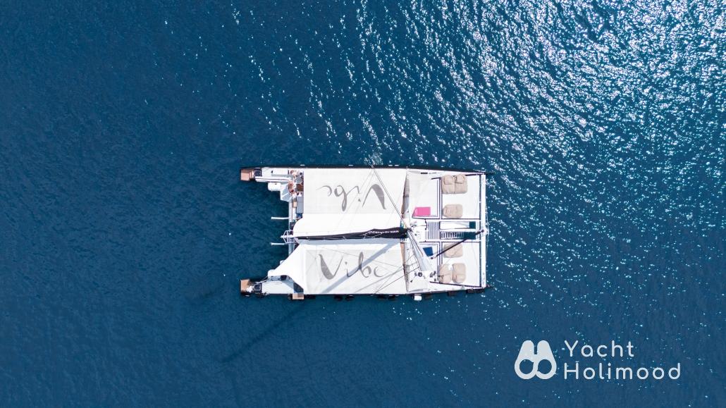 AM05 78-feet luxury catamaran VIBE 4-hour experience | Floating Beach Club | Perfect for corporate events and large parties 11