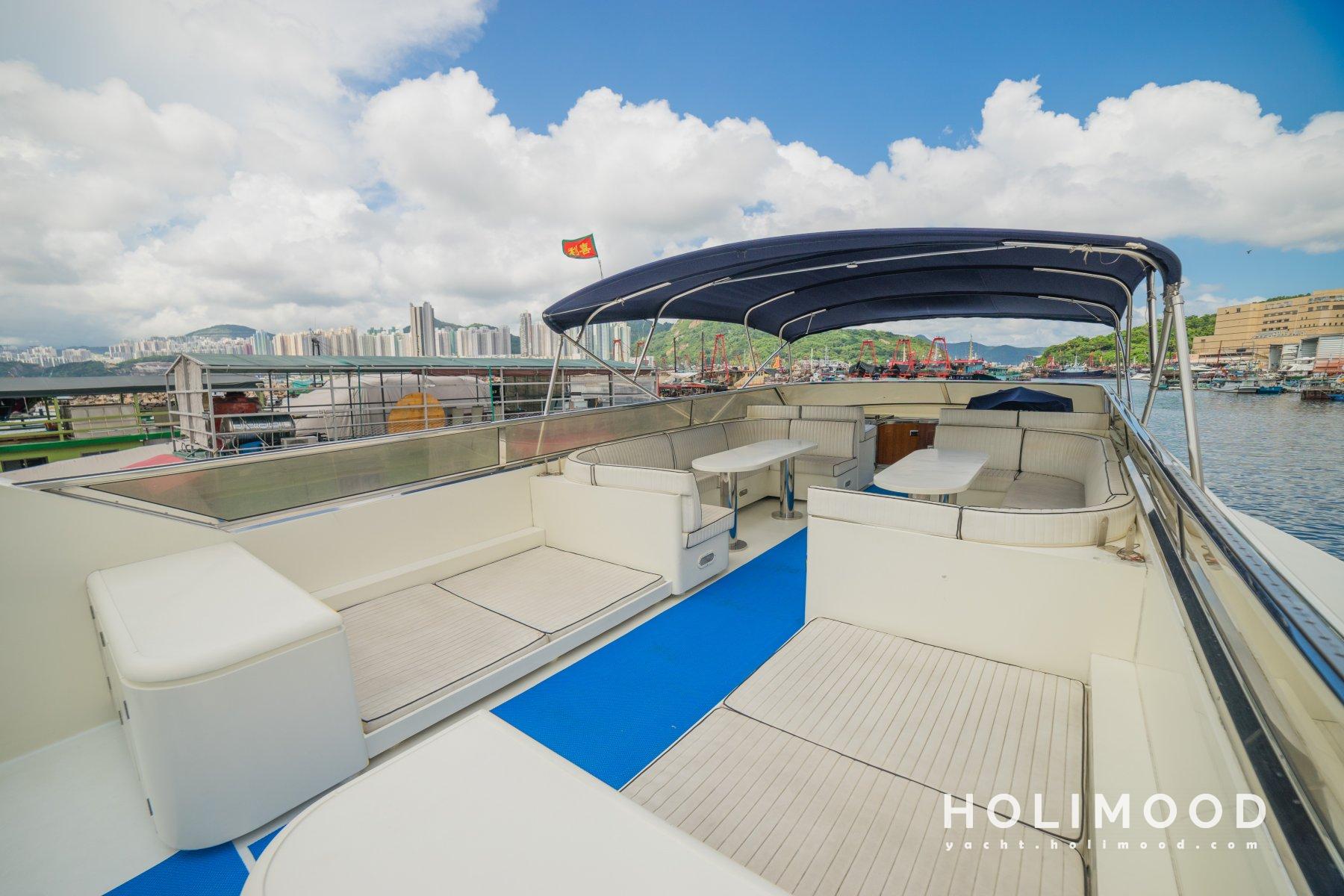 AD01 Luxury Yacht Night Charter (Karaoke, 55'TV, Optional BBQ on boat)   5