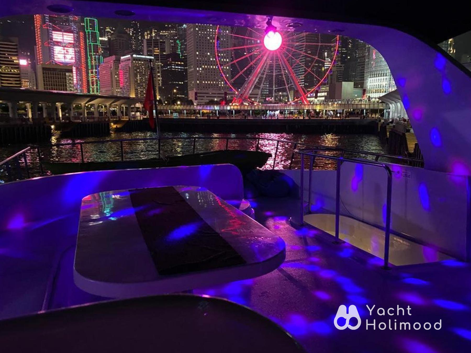 LE02 Victoria Harbour Night Cruise (Featuring Free DJ Equipment, High-Quality Karaoke System, Squid Fishing OK) 24