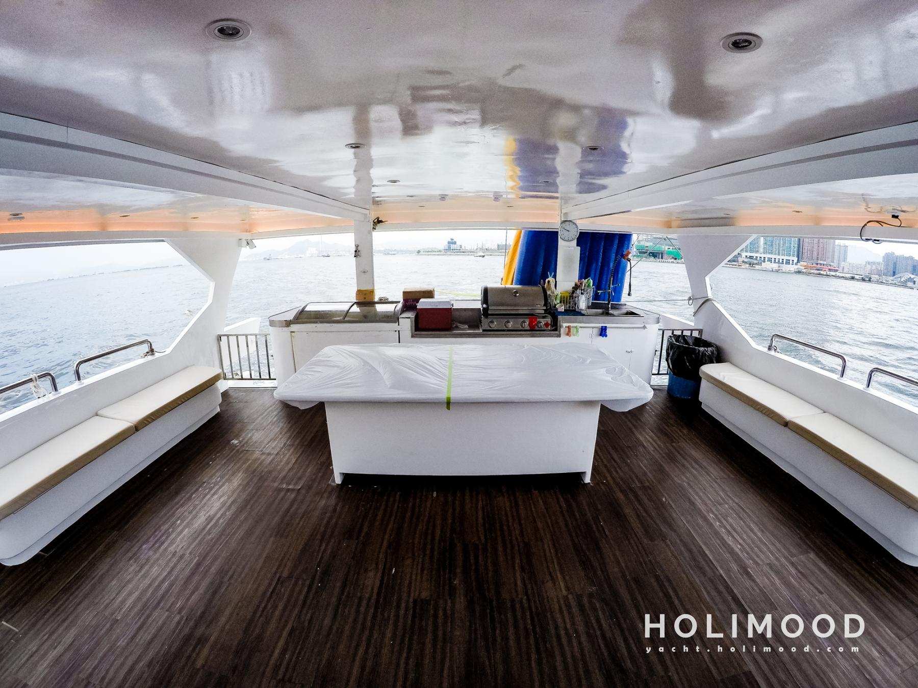 HF01  Sai Kung Day Charter Luxury Yacht 15