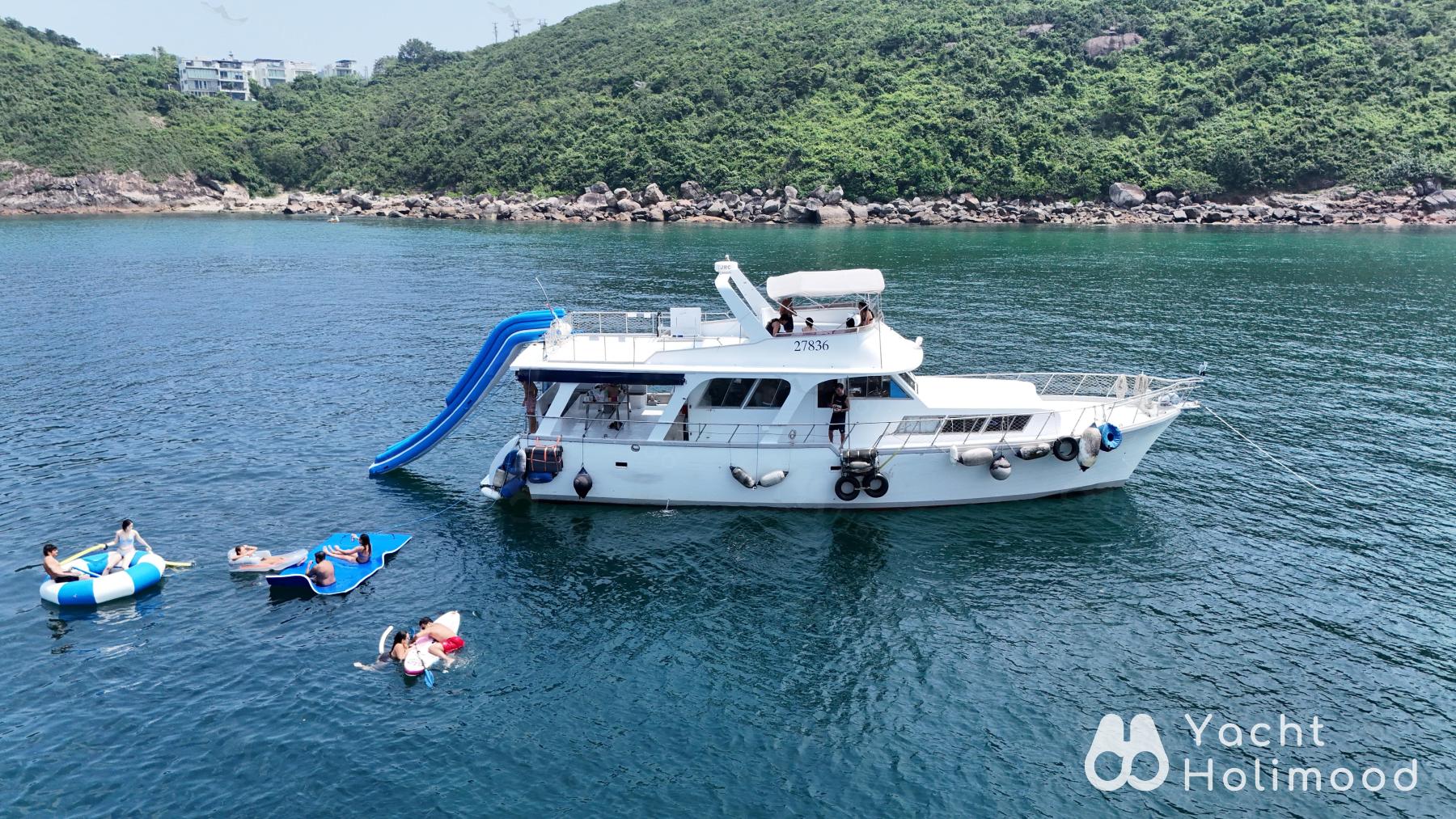 RS05 City Day Charter Junk Boat  1
