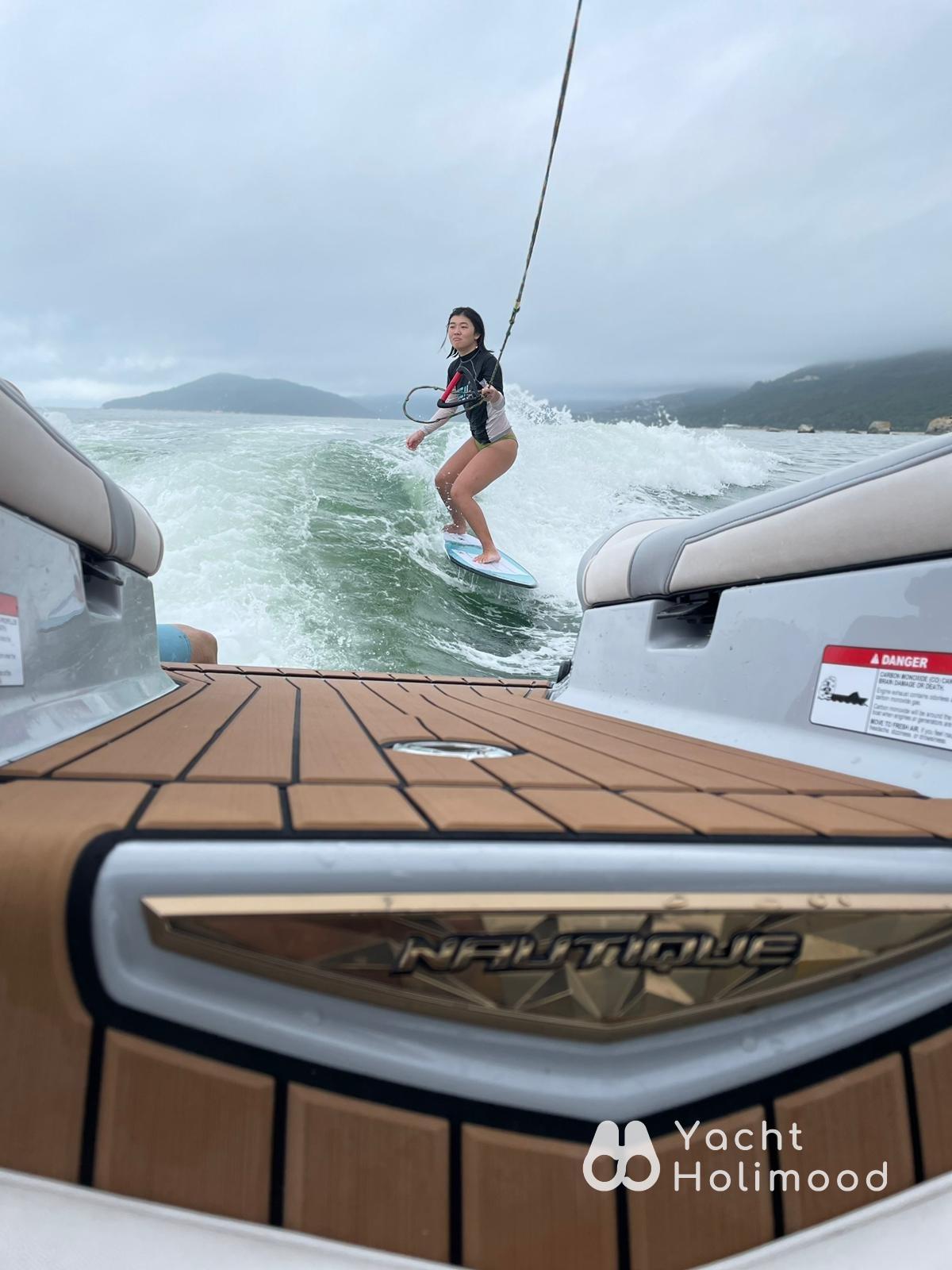 DD02 [2 hours or above] Rare NautiqueG23 Wakesurf in Lantau Island! Direct Onboard from Cheung Sha 25