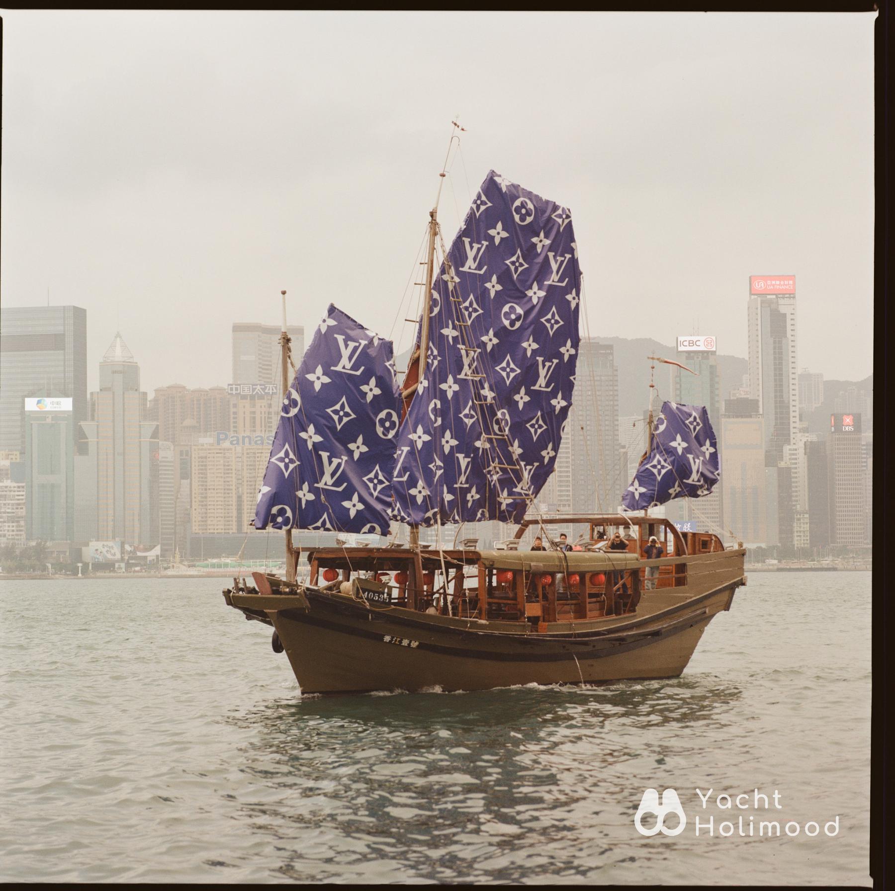 OK02 One Hong Kong - Classic Chinese-style Sailboat Rental and Advertising Services 12