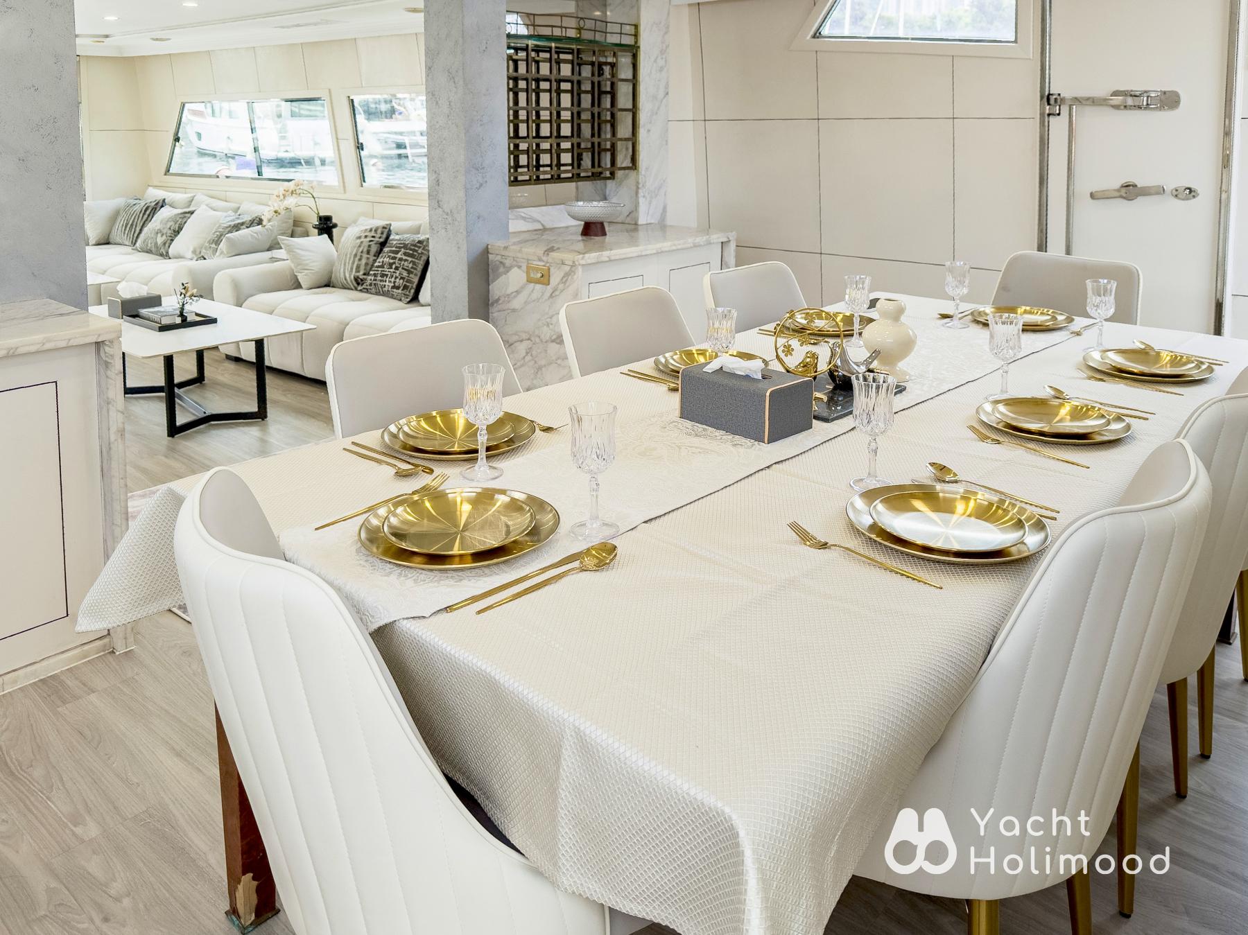 EX01 Luxury 8-hour Sailing Package (Free Bouncer & Floating Blanket) 11